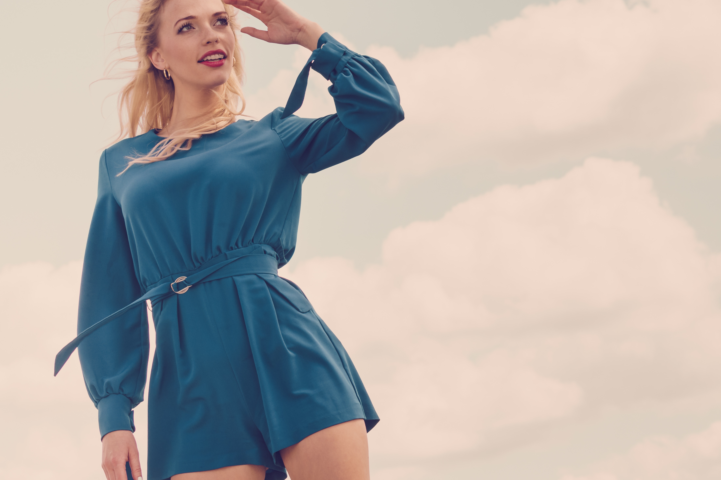 We have a unique all season collection of women's jumpsuits, playsuits and dungarees. Super stylish collection. Fashion range. Top quality. Denim. 